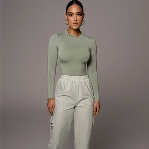 J lux label sage green crew neck top shirt